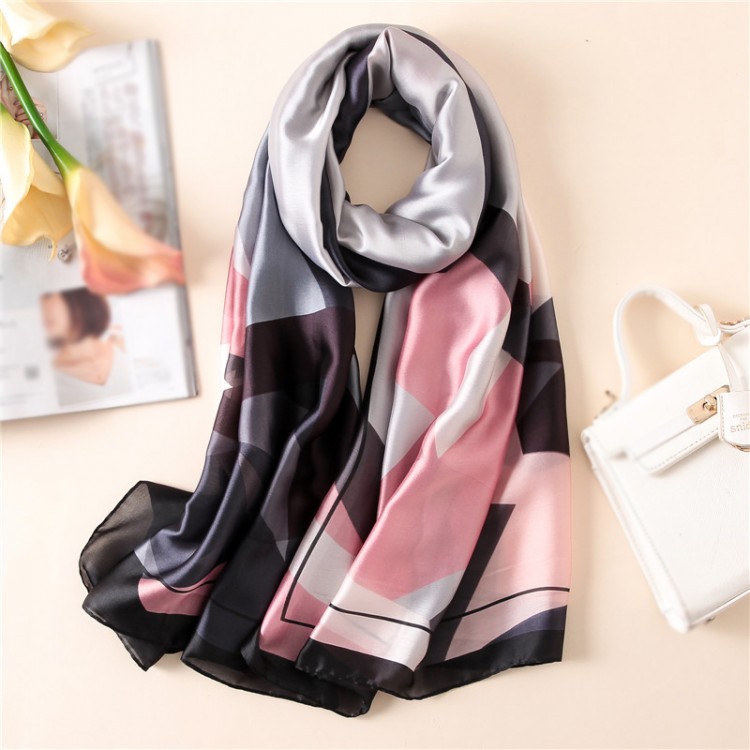 Жіночий шовковий шарф перламутровий сірий з рожевим 