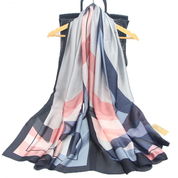 Шовковий жіночий шарф сіро-чорний з рожевим перламутр - 2