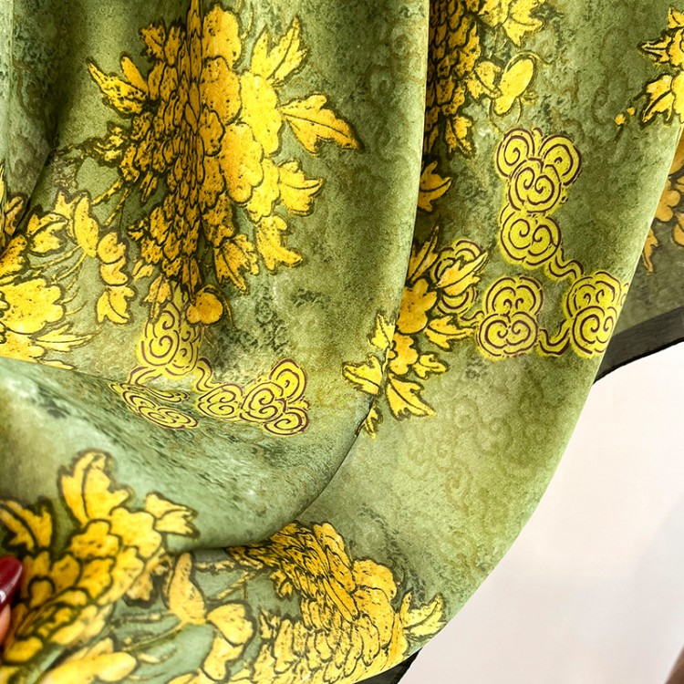 Жіноча хустка шовкова малахітова з бронзовою, 90*90 см - 5