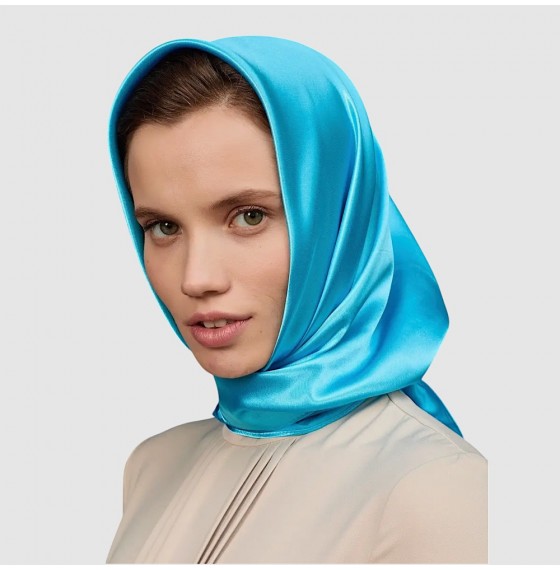 Атласный платок шелковый голубой однотонный 90*90 см