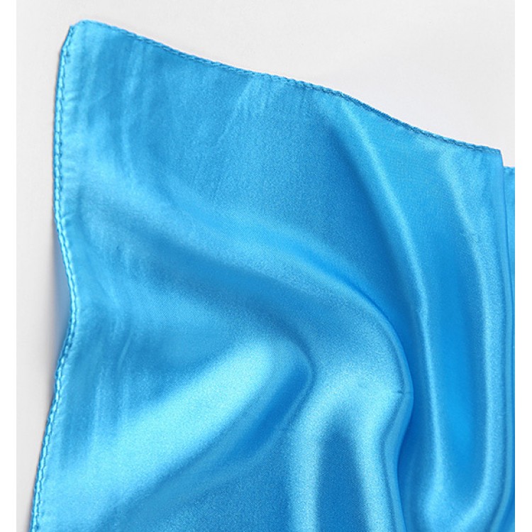 Атласный платок шелковый голубой однотонный 90*90 см - 3