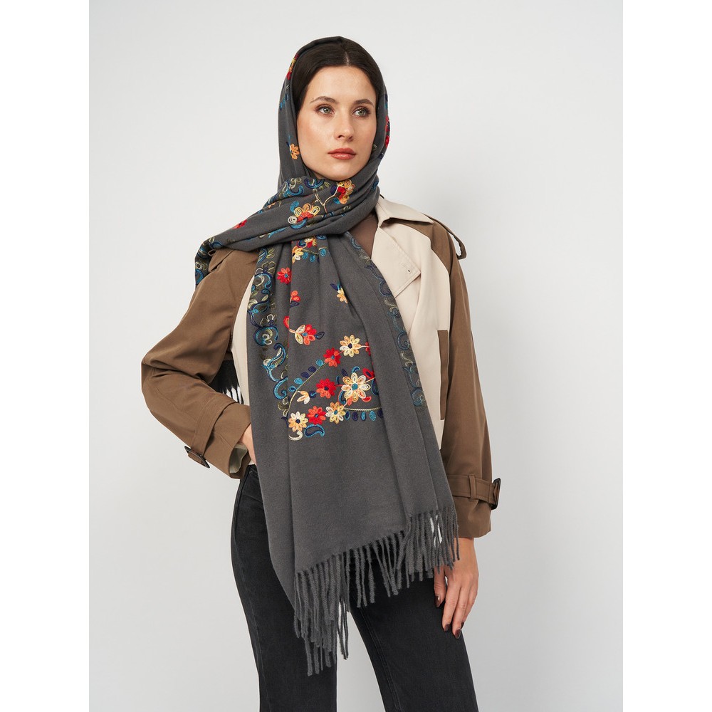 Женский шарф кашемировый антрацитовый с вышивкой 195х70 см - 3