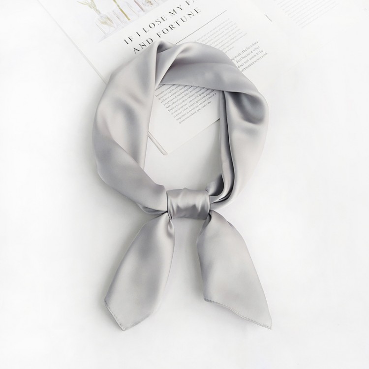 Женский платок шелковый серый однотонный, 70*70 см