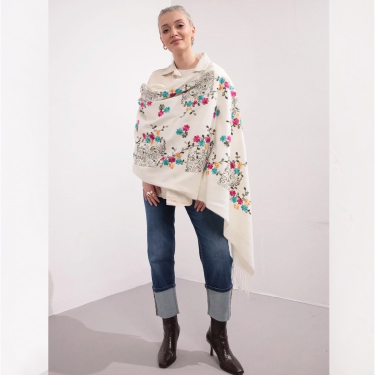 Жіночий шарф із вишивкою у французькому стилі, 185*70 см - 4