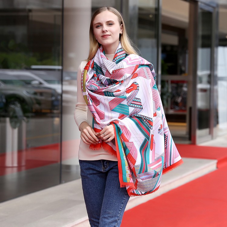 Жіночий шарф палантин стильний з модним принтом 190*90 см