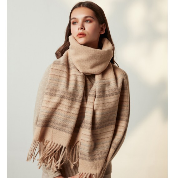 Вовняний шарф жіночий теплий ніжний biege