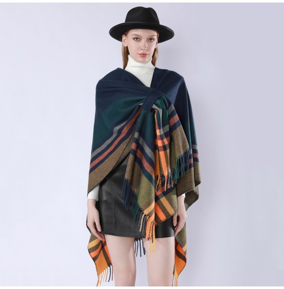 Накидка женская теплая сине-манговая с бахромой, 150*130 см