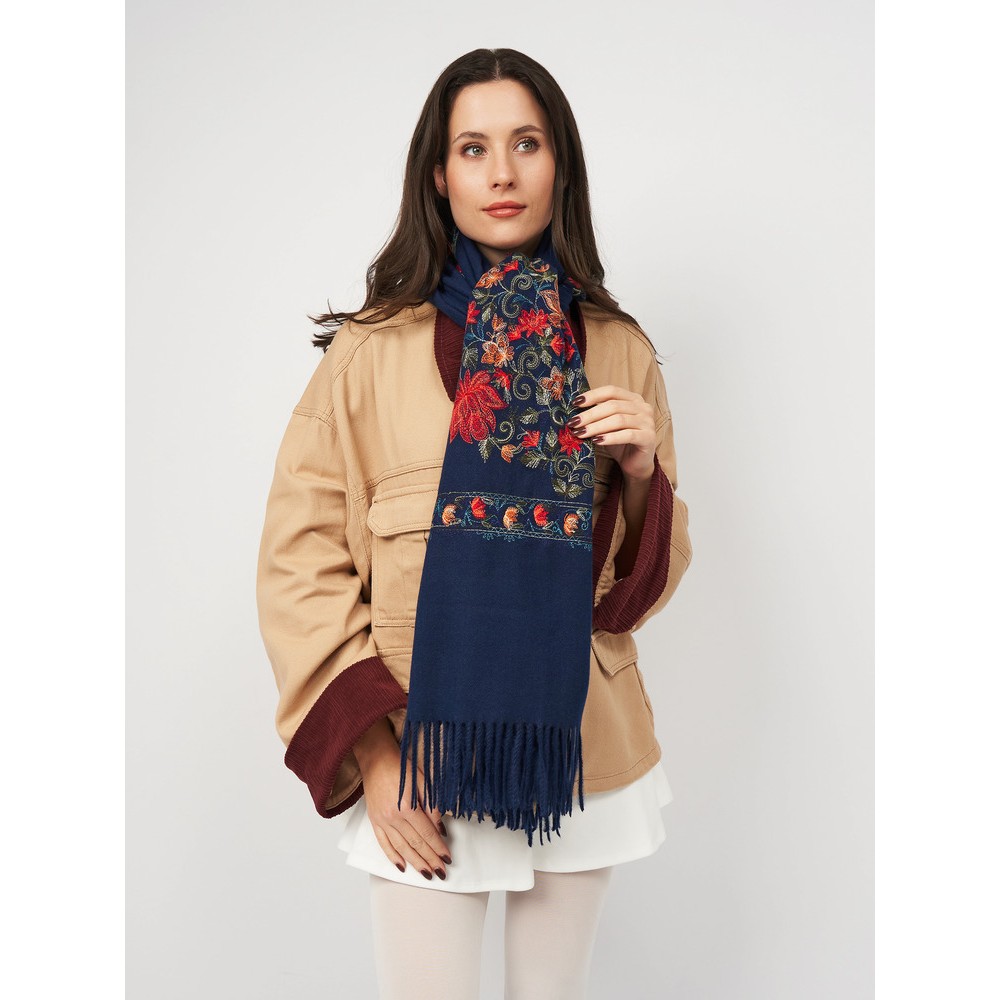 Жіночий шарф кашеміровий з вишивкою "Букет квітів" 190х70 см - 2