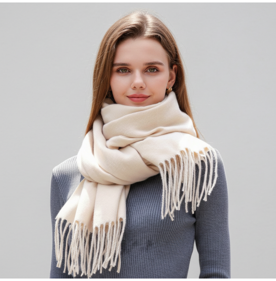 Двосторонній шарф жіночий молочний кашеміровий 180x65 см Двосторонній шарф жіночий молочний кашеміровий 180x65 см