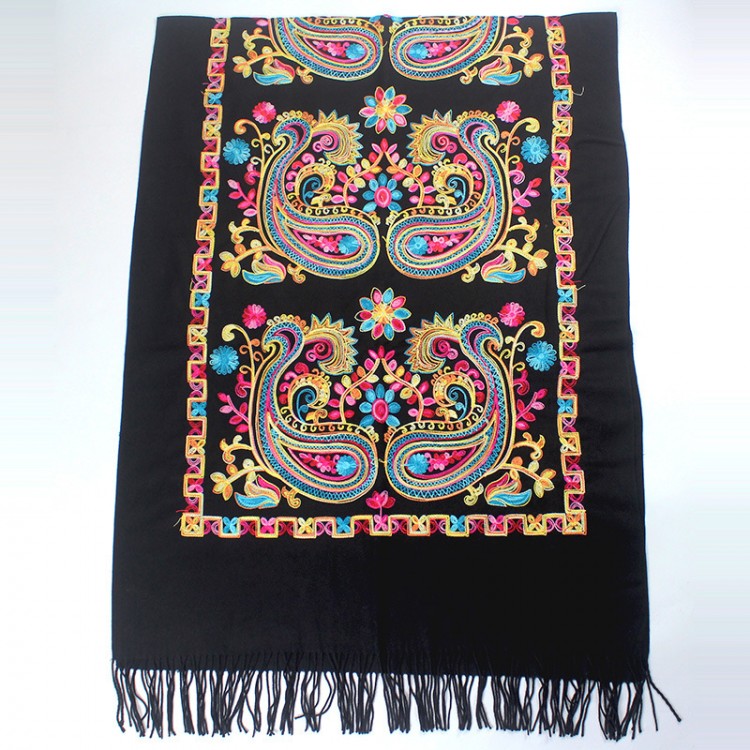 Кашеміровий шарф чорний з вишивкою непальською 180*70 см - 4