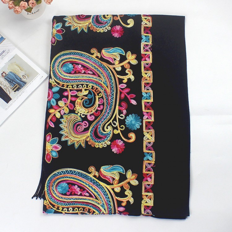 Кашеміровий шарф чорний з вишивкою непальською 180*70 см - 5