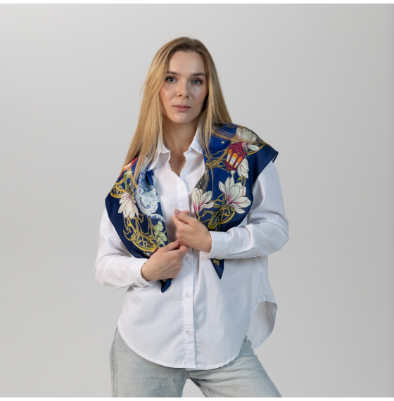Авторська жіноча хустка Коти нічного неба 80х80 см