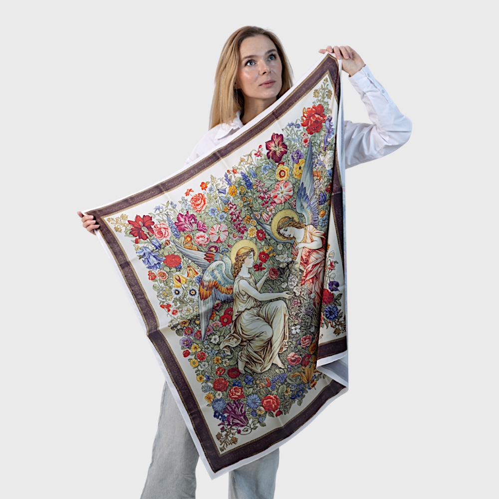 Хустка шовкова дизайнерська «Янголи з квітами» 90×90 см