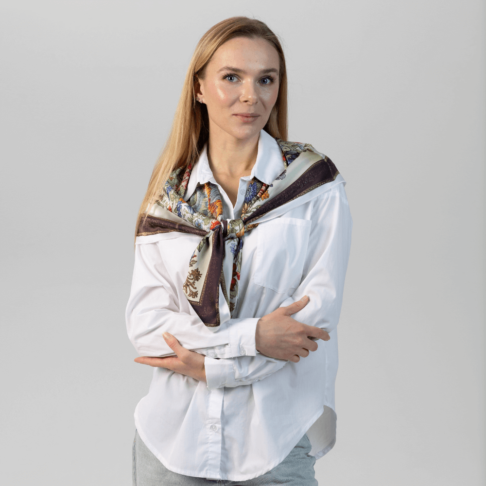 Хустка шовкова дизайнерська «Янголи з квітами» 90×90 см - 3