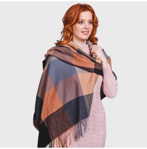 Жіночий шарф кашеміровий карамельно-графітовий в квадрати 180х70 см Жіночий шарф кашеміровий карамельно-графітовий в квадрати 180х70 см