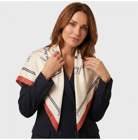 Дизайнерська хустка святкова «Щедрик» 90х90 см Дизайнерська хустка святкова «Щедрик» 90х90 см