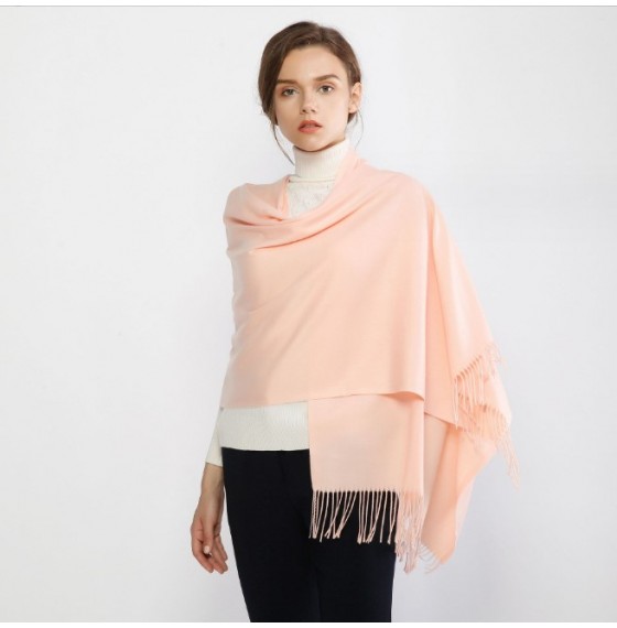 Жіночий шарф рожевий персик однотонний з кашеміру 180*70 см