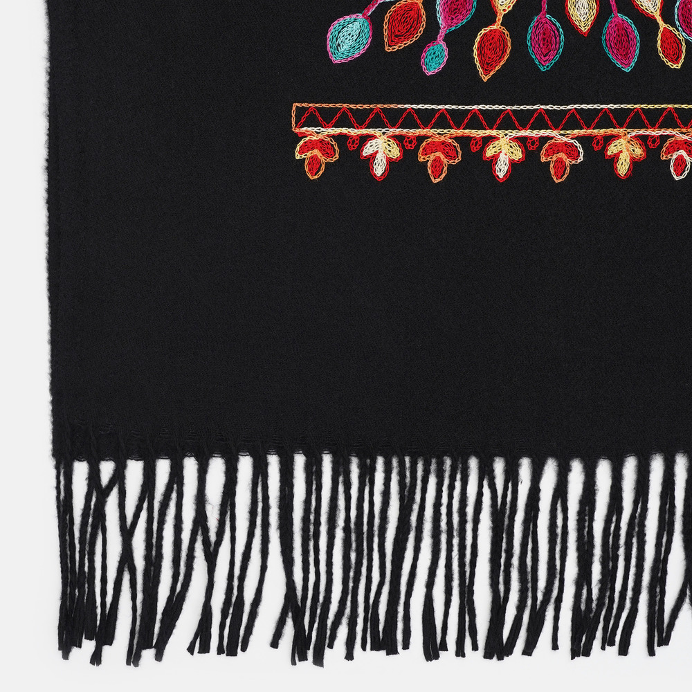 Женский шарф палантин черный расшитый цветами 180*70 см - 4
