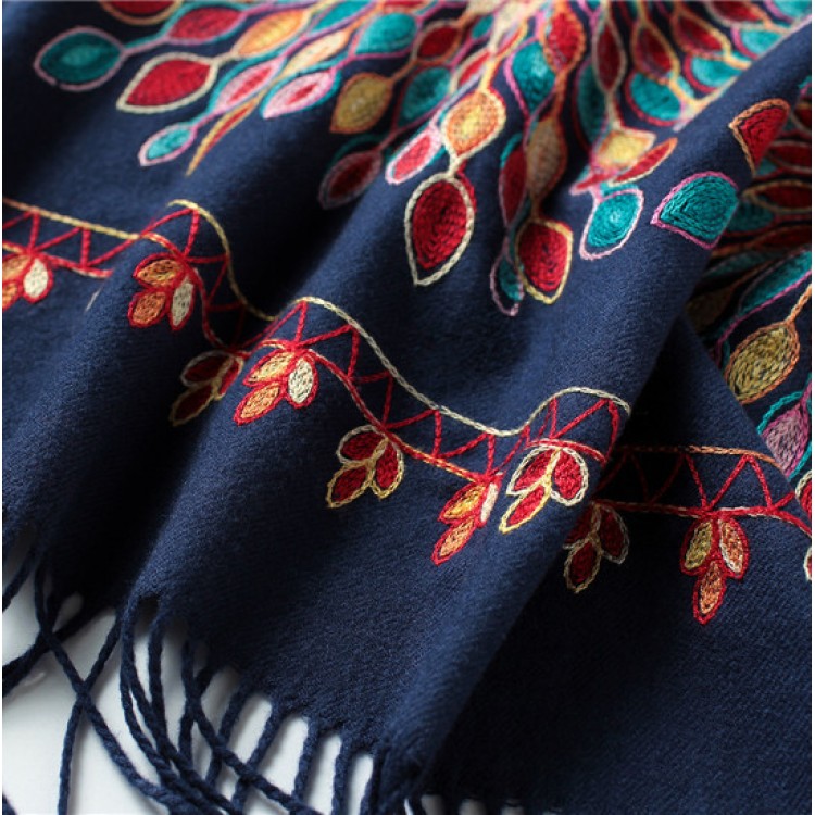 Жіночий шарф кашеміровий темно-синій вишивкою - 5