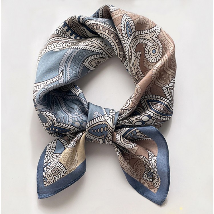 Шелковый шейный платок серо-бежевый boho vintage, 53*53 
