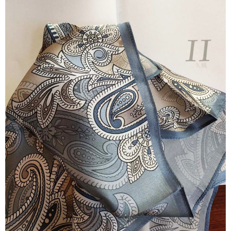 Шелковый шейный платок серо-бежевый boho vintage, 53*53  - 4