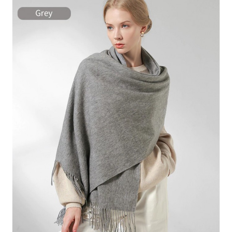 Вовняний шарф жіночий сірий однотонний ніжний 200*68 см