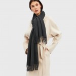 Вовняний шарф жіночий сірий однотонний ніжний 200*68 см