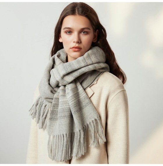 Женский шарф шерстяной серый virgin wool 200*80 см