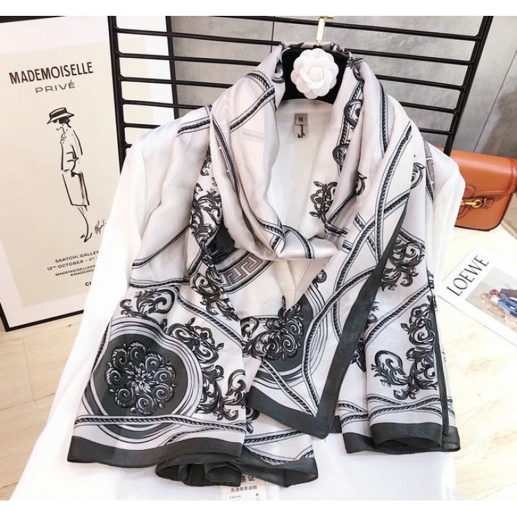 Шовковий шарф жіночий білий із сірим візерунком 180*90 см - 2