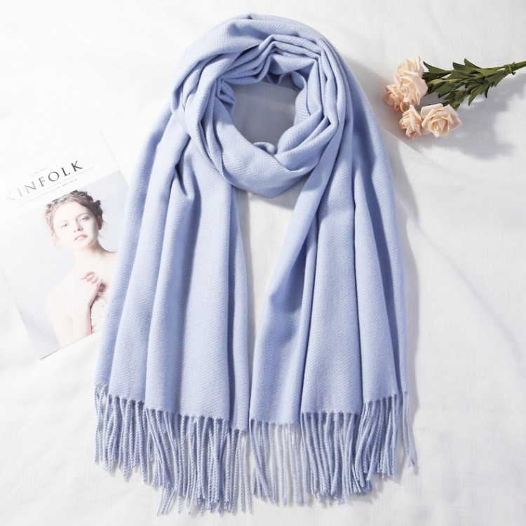Вовняний шарф жіночий блакитний однотонний ніжний 